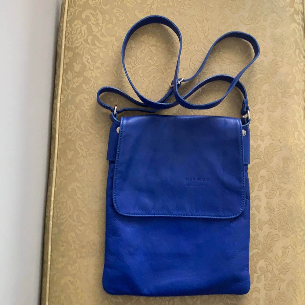 Vera Pelle crossbody handbag (blue) 9in x 11in